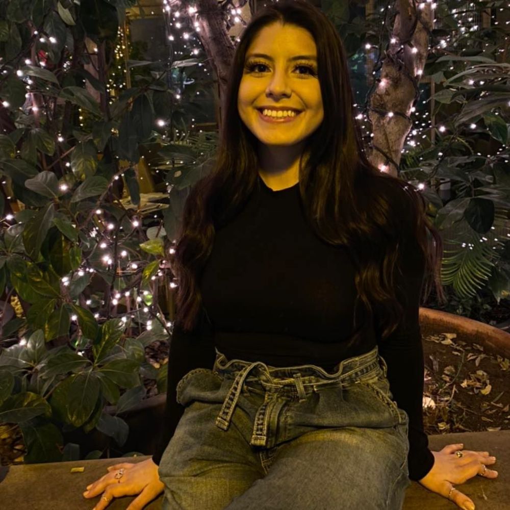 Meet your Posher, Alondra